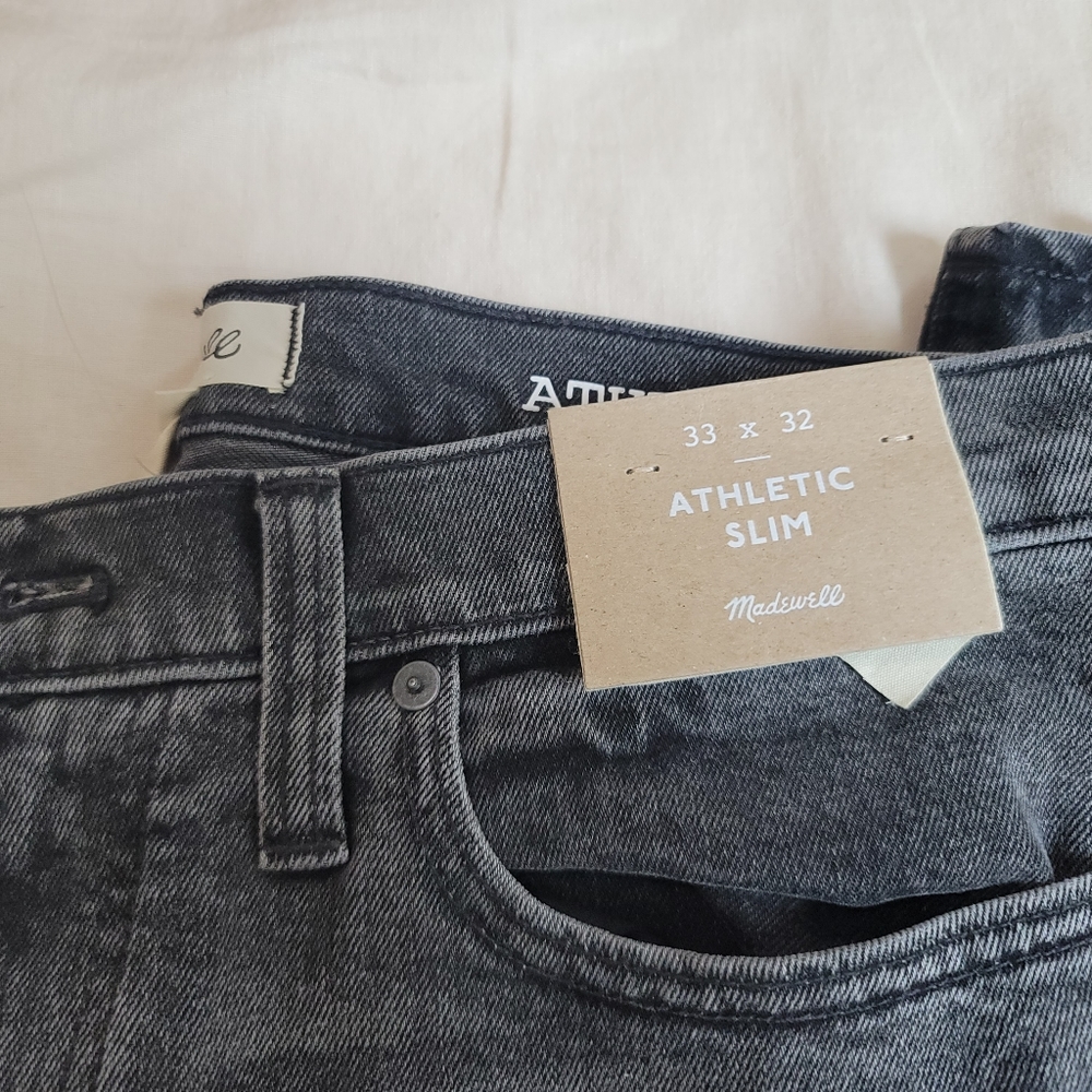 Madewell Men's Athletic Slim Black 33x32